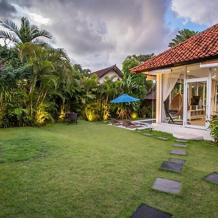 Villa Janitra Seminyak Esterno foto