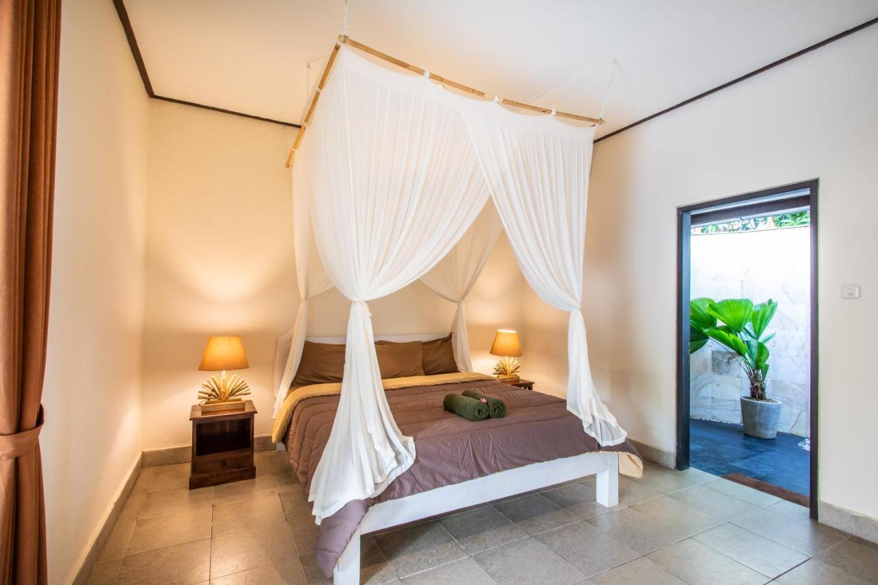 Villa Janitra Seminyak Esterno foto