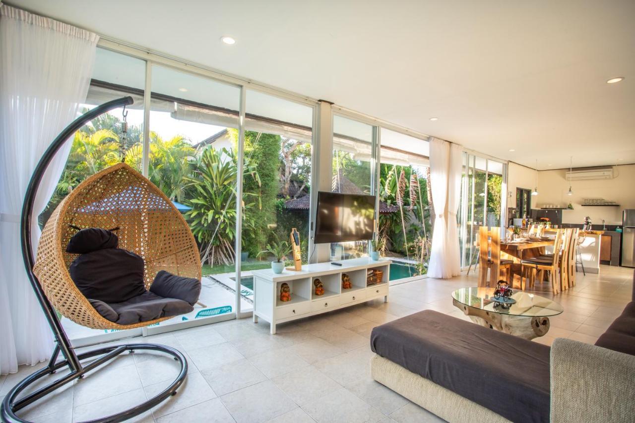 Villa Janitra Seminyak Esterno foto