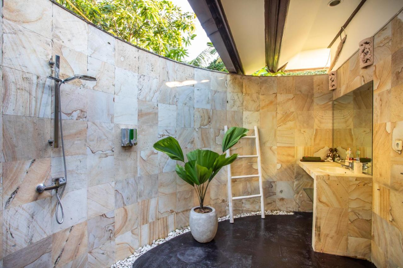 Villa Janitra Seminyak Esterno foto