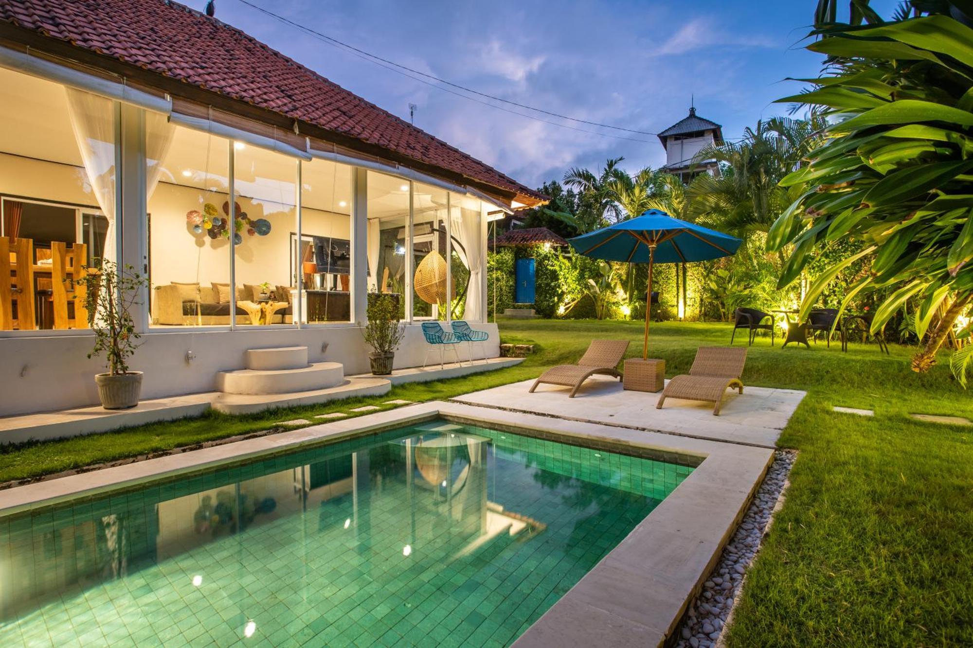 Villa Janitra Seminyak Esterno foto